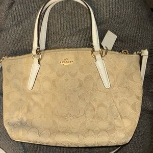 Coach handbag